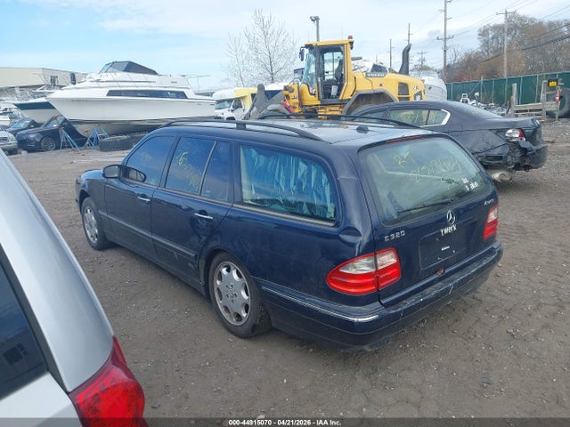 44915070 :رقم المزاد ، WDBJH82J01X061826 vin ، 2001 Mercedes-benz E 320 4m مزاد بيع