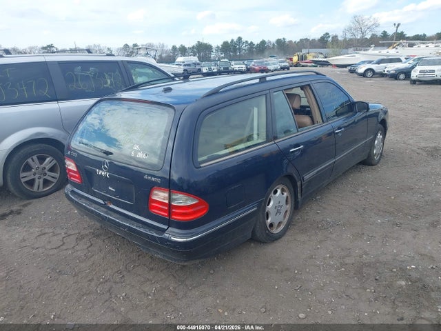 44915070 :رقم المزاد ، WDBJH82J01X061826 vin ، 2001 Mercedes-benz E 320 4m مزاد بيع