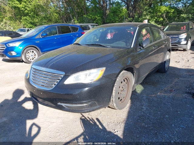 Продаж на аукціоні авто 2014 Chrysler 200 Lx, vin: 1C3CCBAB7EN122465, номер лоту: 44915078