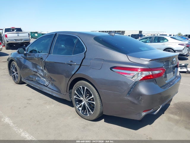 2019 Toyota Camry Se მანქანა იყიდება აუქციონზე, vin: 4T1B11HK1KU687479, აუქციონის ნომერი: 44915083