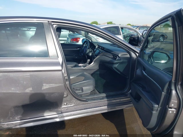 2019 Toyota Camry Se მანქანა იყიდება აუქციონზე, vin: 4T1B11HK1KU687479, აუქციონის ნომერი: 44915083