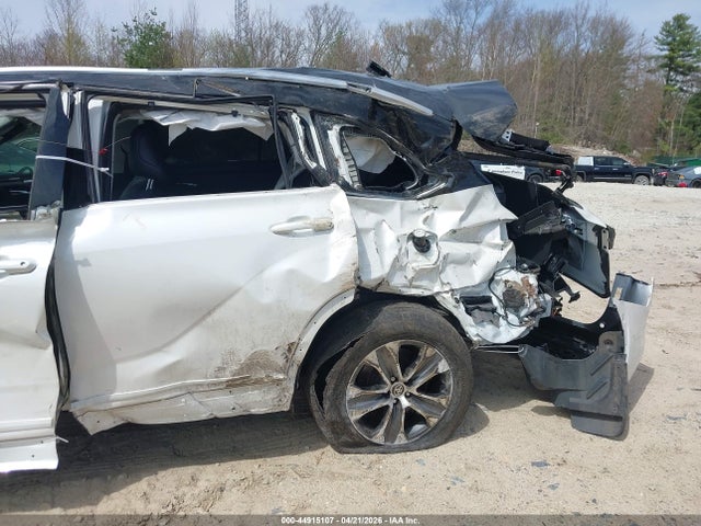 Продаж на аукціоні авто 2021 Toyota Highlander Xle, vin: 5TDHZRBHXMS080314, номер лоту: 44915107