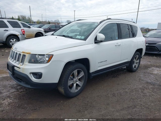 Продажа на аукционе авто 2016 Jeep Compass High Altitude Edition, vin: 1C4NJDEB4GD795139, номер лота: 44915121