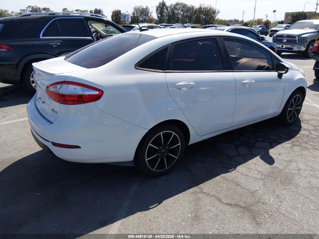 Ford FIESTA SE 2015 3FADP4BJ9FM213597 Image 4