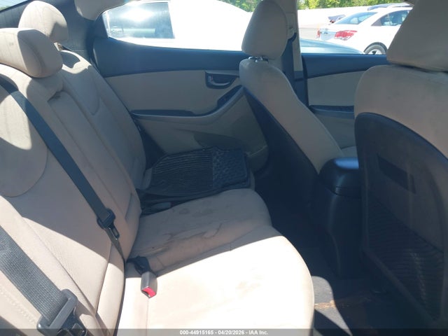44915165 :رقم المزاد ، 5NPDH4AEXGH780159 vin ، 2016 Hyundai Elantra Se مزاد بيع