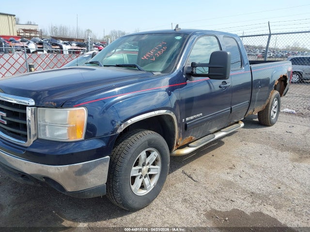 44915174 :رقم المزاد ، 1GTEK19J37E552820 vin ، 2007 Gmc Sierra 1500 Sle1/sle2/slt/work Truck مزاد بيع