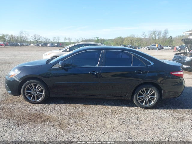 Aukcja sprzedaży 2016 Toyota Camry Se, vin: 4T1BF1FK2GU260971, numer aukcji: 44915175