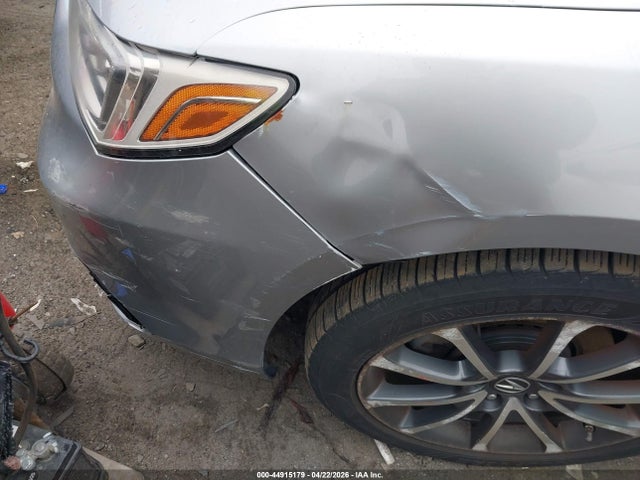 44915179 :رقم المزاد ، 19UUB2F53JA000209 vin ، 2018 Acura Tlx Tech Pkg مزاد بيع