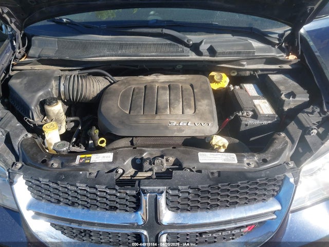 2015 Dodge Grand Caravan Sxt მანქანა იყიდება აუქციონზე, vin: 2C4RDGCG0FR717431, აუქციონის ნომერი: 44915184