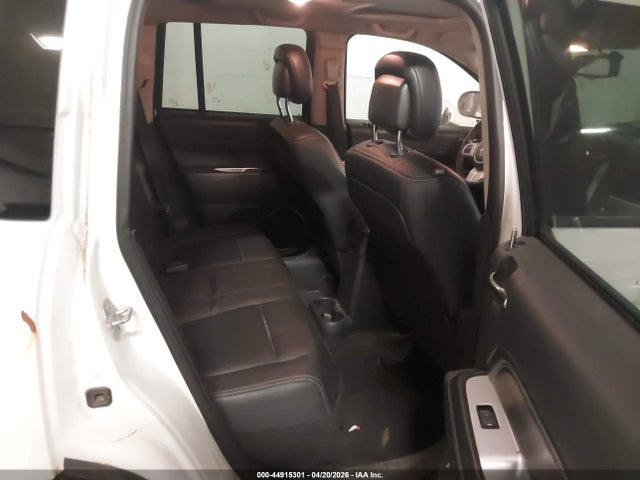 Продажа на аукционе авто 2014 Jeep Compass Limited, vin: 1C4NJCCB4ED877155, номер лота: 44915301