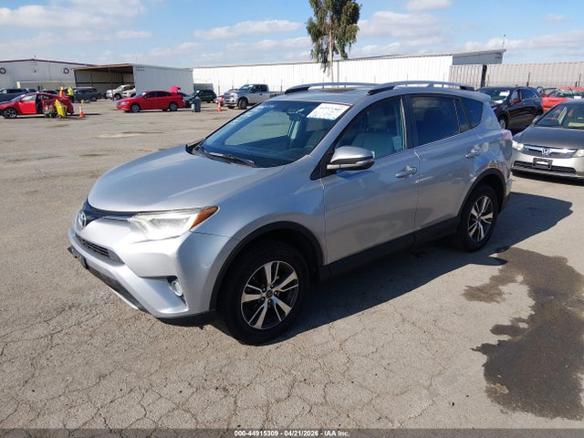 2T3WFREV9GW253812 Toyota Rav4 Xle