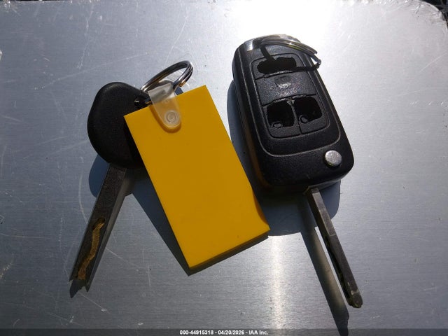 1G1PA5SG7E7325836 Chevrolet Cruze Ls Auto