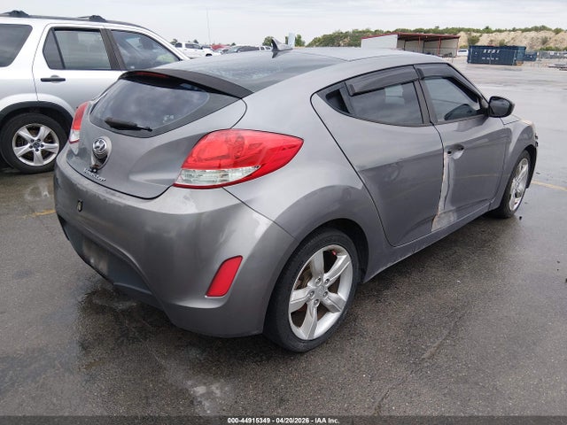 Aukcja sprzedaży 2014 Hyundai Veloster Base W/black, vin: KMHTC6AD9EU216207, numer aukcji: 44915349