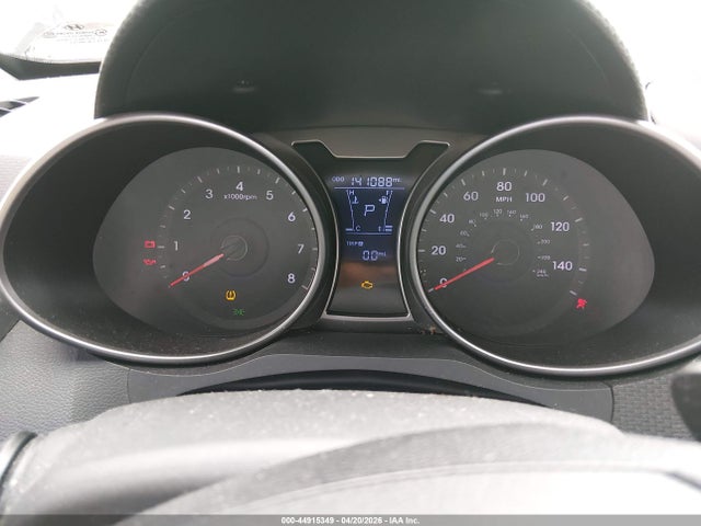 Aukcja sprzedaży 2014 Hyundai Veloster Base W/black, vin: KMHTC6AD9EU216207, numer aukcji: 44915349