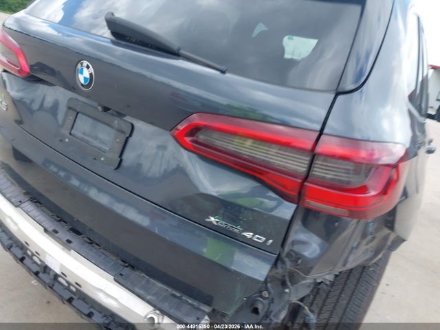 44915390 :رقم المزاد ، 5UXCR6C58KLK84555 vin ، 2019 Bmw X5 Xdrive40i مزاد بيع