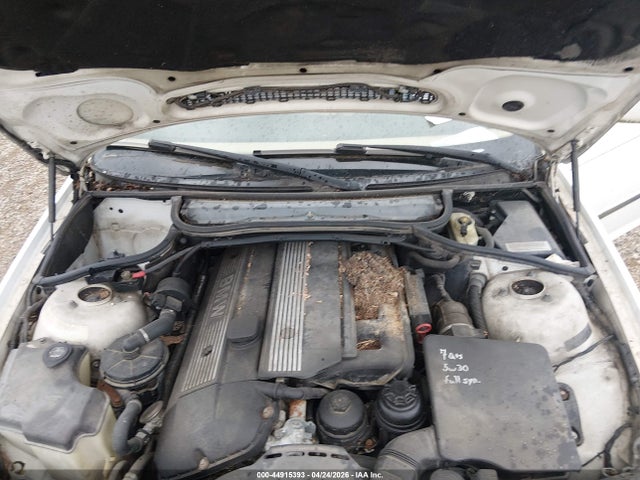 44915393 :رقم المزاد ، WBAET37483NJ34248 vin ، 2003 Bmw 325i مزاد بيع