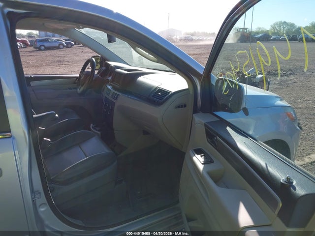 Aukcja sprzedaży 2011 Volkswagen Routan Se, vin: 2V4RW3DG9BR717042, numer aukcji: 44915405