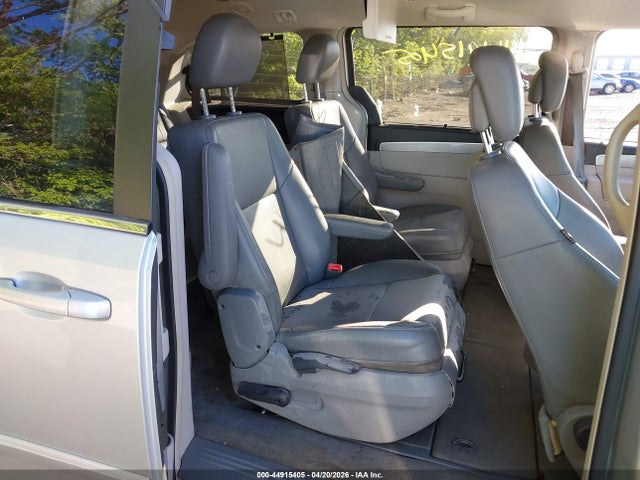 Aukcja sprzedaży 2011 Volkswagen Routan Se, vin: 2V4RW3DG9BR717042, numer aukcji: 44915405