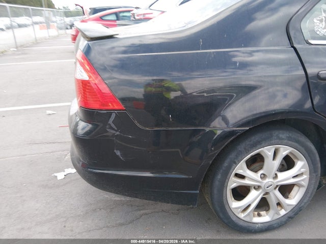 44915416 :رقم المزاد ، 3FAHP0HA8CR142019 vin ، 2012 Ford Fusion Se مزاد بيع