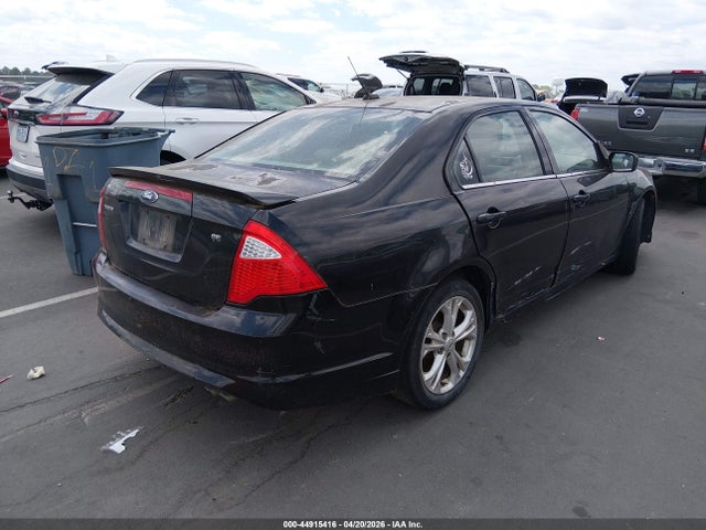 44915416 :رقم المزاد ، 3FAHP0HA8CR142019 vin ، 2012 Ford Fusion Se مزاد بيع