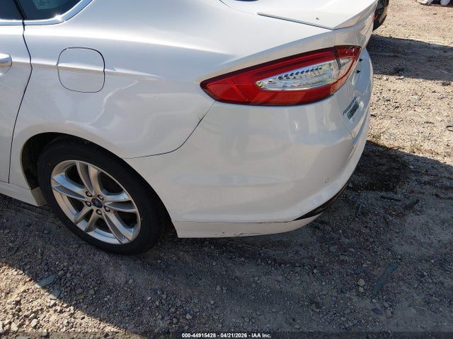 Продажа на аукционе авто 2016 Ford Fusion Energi Titanium, vin: 3FA6P0SU4GR289244, номер лота: 44915428