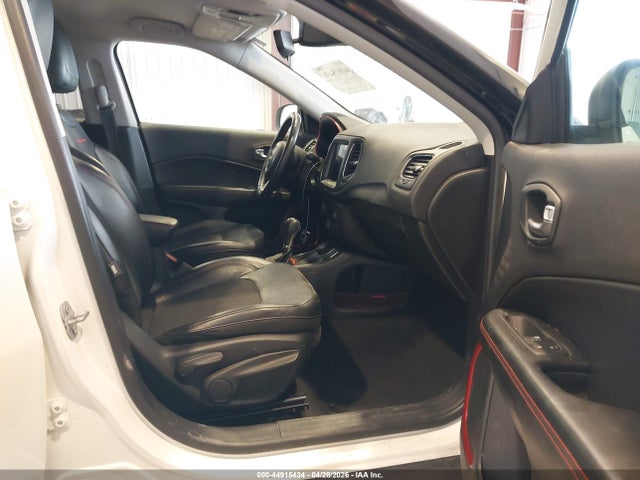 Jeep Compass Trailhawk 4x4 2019 3C4NJDDB5KT752630 Image 5