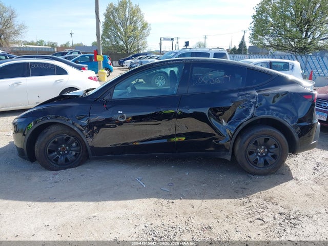 2026 Tesla Model Y Premium Rear-wheel Drive/standard Rear-wheel Drive მანქანა იყიდება აუქციონზე, vin: 7SAYGDED0TA597772, აუქციონის ნომერი: 44915442