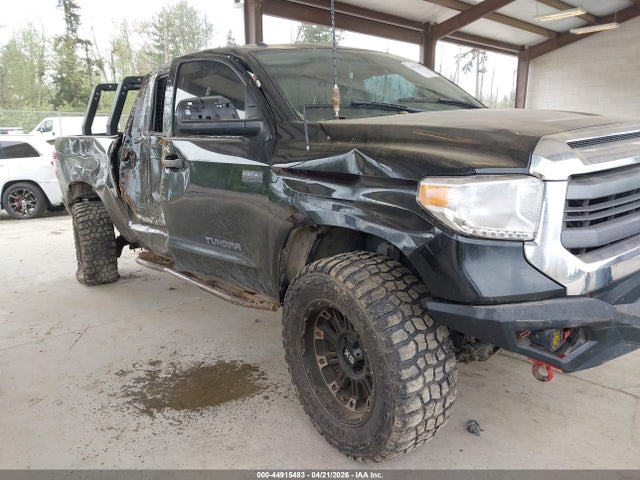 5TFUY5F18EX361904 Toyota Tundra Sr5 5.7l V8