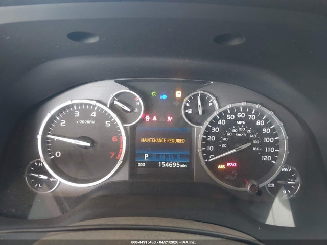 5TFUY5F18EX361904 Toyota Tundra Sr5 5.7l V8