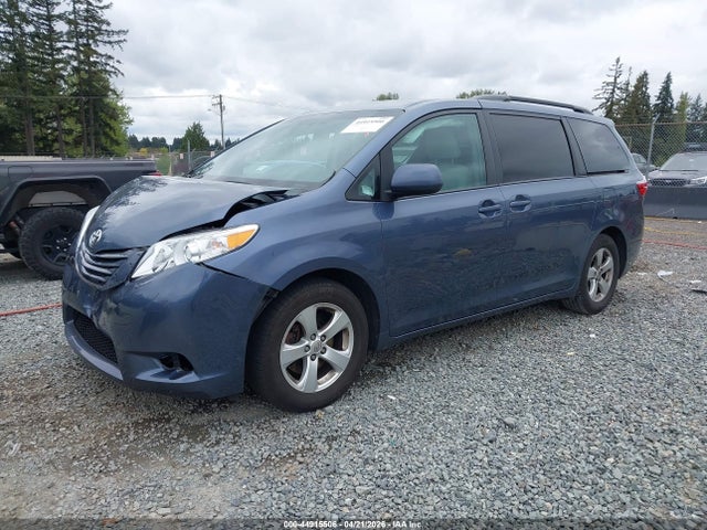 5TDKK3DC9FS590603 Toyota Sienna Le 8 Passenger