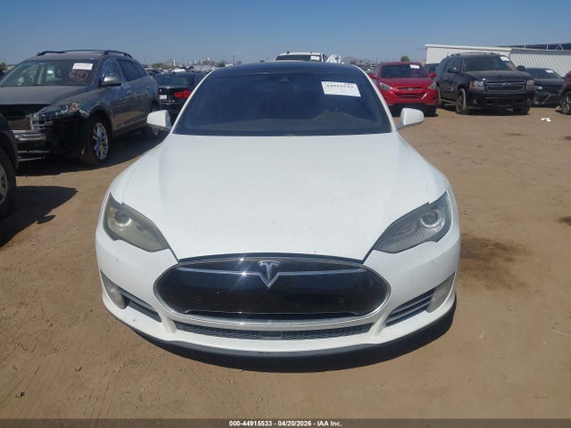 Aukcja sprzedaży 2015 Tesla Model S, vin: 5YJSA1E22FF119118, numer aukcji: 44915533