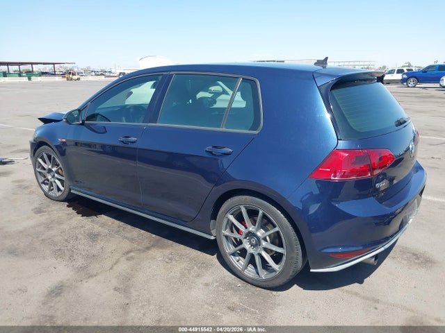 Продаж на аукціоні авто 2015 Volkswagen Golf Gti 2.0t S 4-door, vin: 3VW5T7AUXFM017236, номер лоту: 44915542
