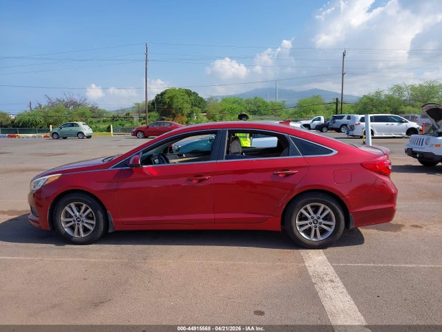 Hyundai SONATA SE 2016 5NPE24AF2GH411603 Image 14