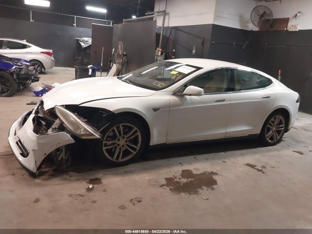 Aukcja sprzedaży 2015 Tesla Model S 60/70/85, vin: 5YJSA1H16FFP77270, numer aukcji: 44915650