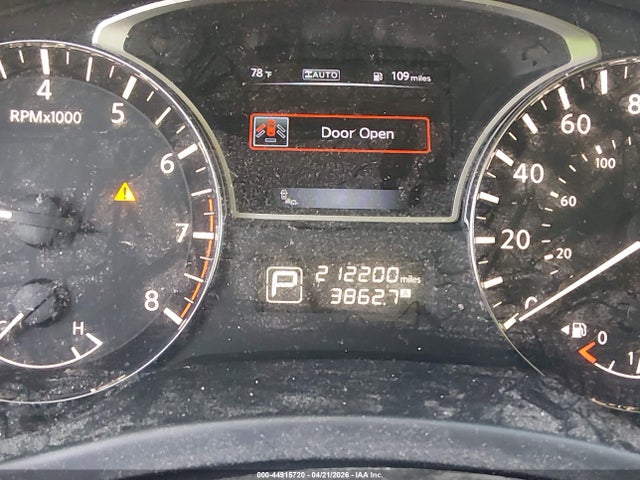 2015 Nissan Pathfinder Platinum მანქანა იყიდება აუქციონზე, vin: 5N1AR2MM0FC638979, აუქციონის ნომერი: 44915720