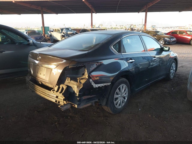 Nissan Altima 2.5 S 2015 1N4AL3AP1FC279982 Image 4