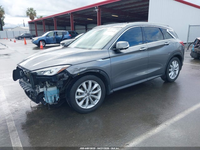 3PCAJ5M18KF126452 Infiniti Qx50 Essential
