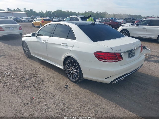 Продаж на аукціоні авто 2015 Mercedes-benz E 350, vin: WDDHF5KB6FB136147, номер лоту: 44915852