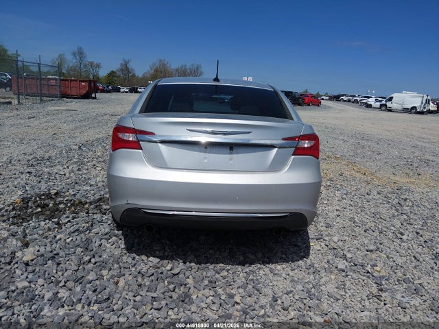 2012 Chrysler 200 Touring მანქანა იყიდება აუქციონზე, vin: 1C3CCBBG2CN184640, აუქციონის ნომერი: 44915900