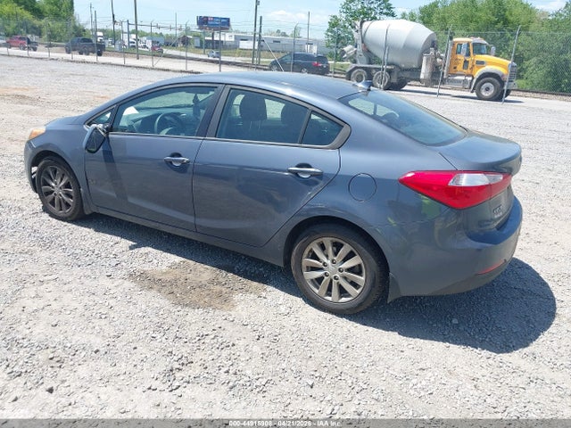 KIA FORTE LX 2016 KNAFX4A61G5573130 Image 3