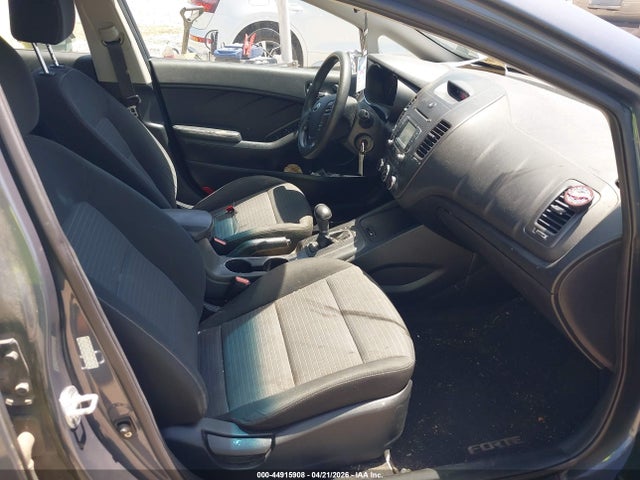 KIA FORTE LX 2016 KNAFX4A61G5573130 Image 5