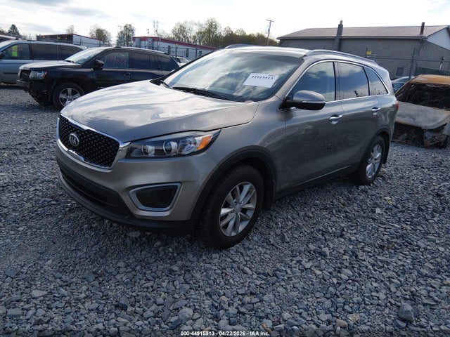 44915913 :رقم المزاد ، 5XYPGDA39GG154169 vin ، 2016 Kia Sorento 2.4l Lx مزاد بيع