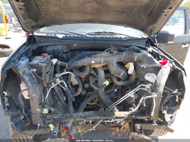 1FTEW1EP6HKD06300 Ford F-150 Xlt