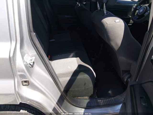 44915991 :رقم المزاد ، 1C4NJRBBXGD552498 vin ، 2016 Jeep Patriot Sport مزاد بيع