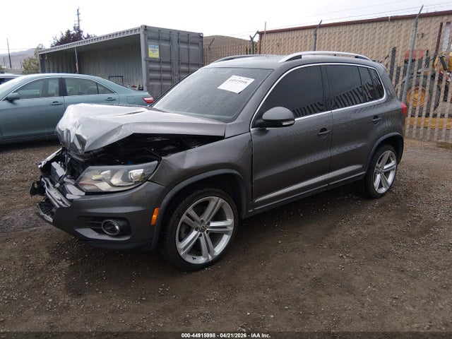 Продажа на аукционе авто 2014 Volkswagen Tiguan R-line, vin: WVGBV3AX0EW045236, номер лота: 44915998