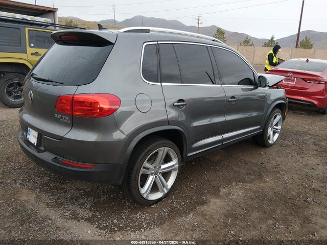 Продажа на аукционе авто 2014 Volkswagen Tiguan R-line, vin: WVGBV3AX0EW045236, номер лота: 44915998