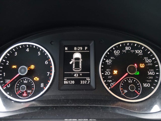 Продажа на аукционе авто 2014 Volkswagen Tiguan R-line, vin: WVGBV3AX0EW045236, номер лота: 44915998