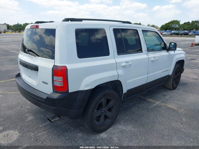 44916005 :رقم المزاد ، 1J4NF1GB2BD229917 vin ، 2011 Jeep Patriot Sport مزاد بيع