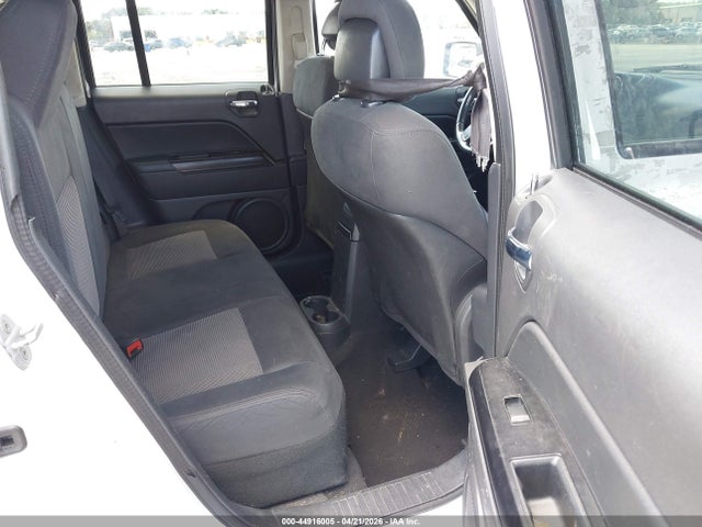 44916005 :رقم المزاد ، 1J4NF1GB2BD229917 vin ، 2011 Jeep Patriot Sport مزاد بيع