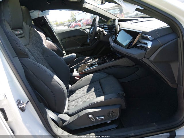 44916067 :رقم المزاد ، WAU25CFU4SN048044 vin ، 2025 Audi All-new S5 Premium Plus Tfsi Quattro S Tronic مزاد بيع